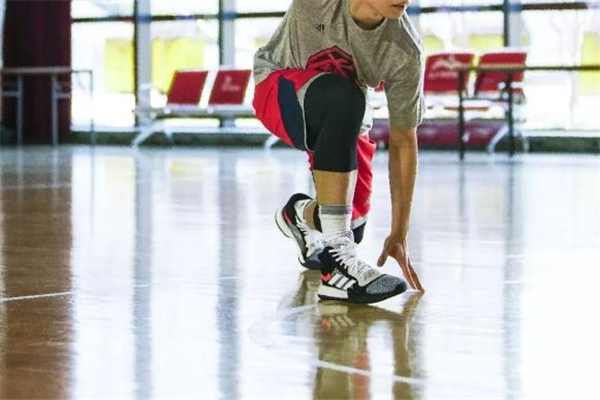 marqueeboost实战测评,adidas marquee boost 测评