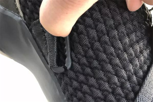 耐克士兵12塑料扣断了怎么办