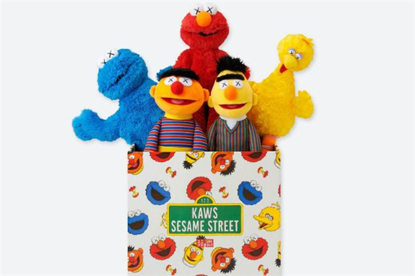 kaws跟芝麻街什么关系,kaws 芝麻街 和芝麻街是同一个东西吗 kaws跟芝麻街什么关系,kaws 芝麻街 和芝麻街是同一个东西吗