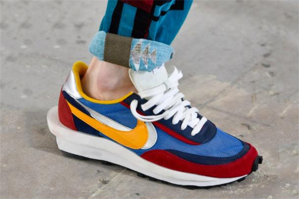 sacai联名nike vaporwaffle,nike ldwaffle/sacai sacai联名nike vaporwaffle,nike ldwaffle/sacai