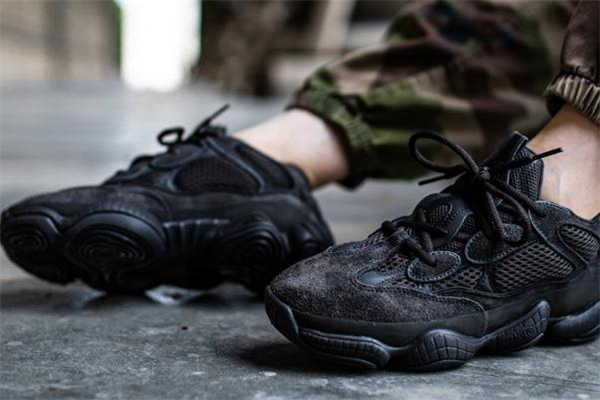 椰子500夏天穿热吗,夏天穿椰子350热吗