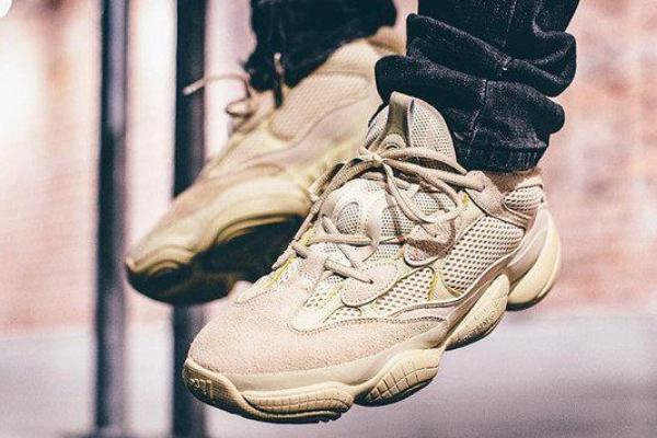 椰子500有boost吗,yeezy500有没有boost