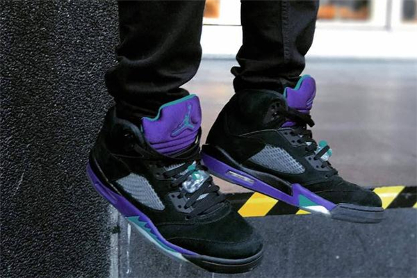 aj5黑紫葡萄,aj5白葡萄什么时候发售