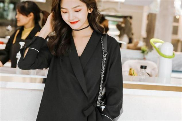 脸微胖怎么瘦,微胖脸适合什么发型