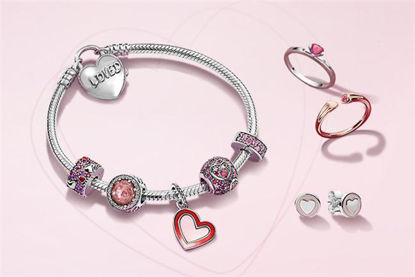 潘多拉元旦活动,潘多拉2020圣诞节