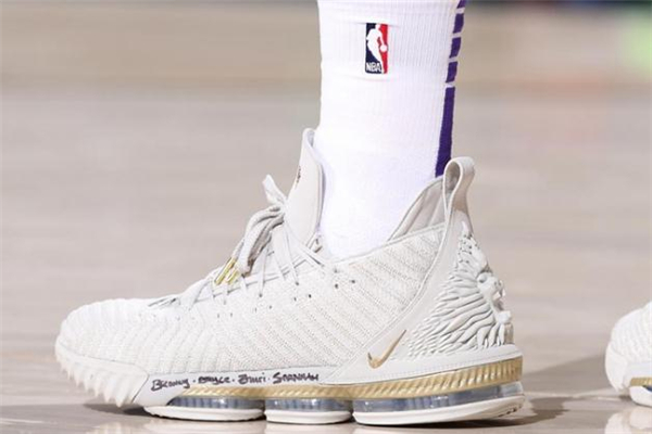 詹姆斯16冬天能穿吗,詹姆斯17夏天能穿吗