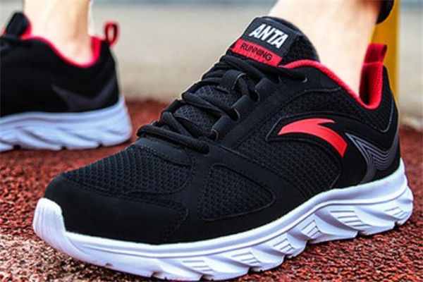 安踏运动鞋真假辨别,安踏鞋真假怎么看