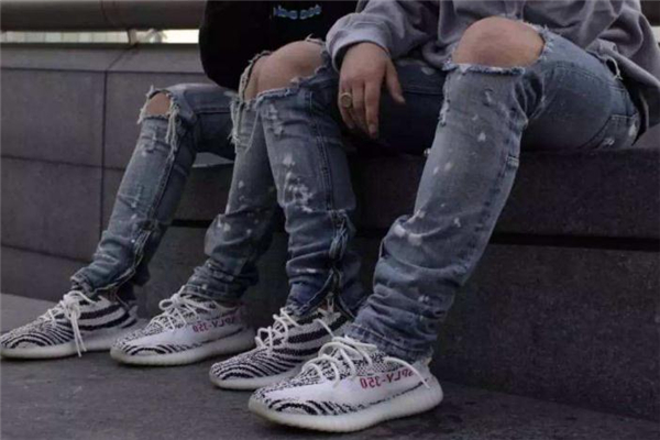 椰子350鞋底开裂怎么修复,yeezy350底部开裂