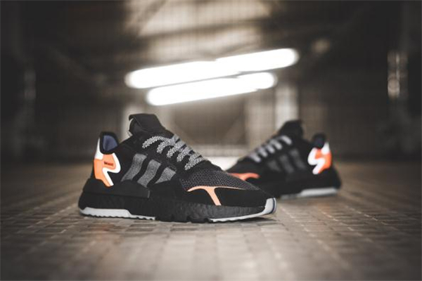 nite jogger尺码,nitejogger尺码偏大吗 nite jogger尺码,nitejogger尺码偏大吗