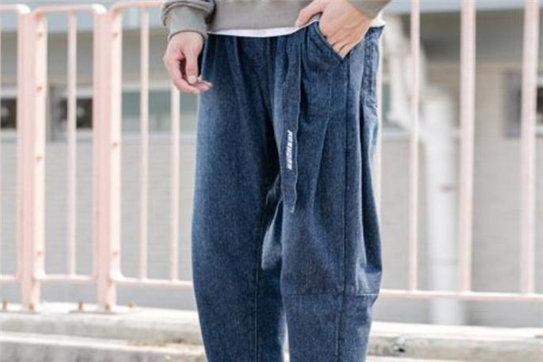 牛仔裤一般是什么面料,针织牛仔布面料