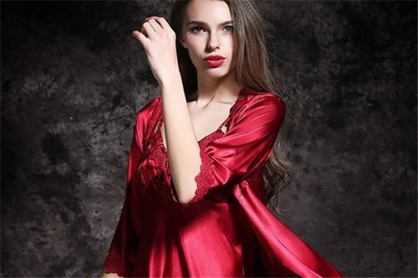 真丝睡衣什么颜色好看黄皮,真丝睡衣好吗 真丝睡衣什么颜色好看黄皮,真丝睡衣好吗