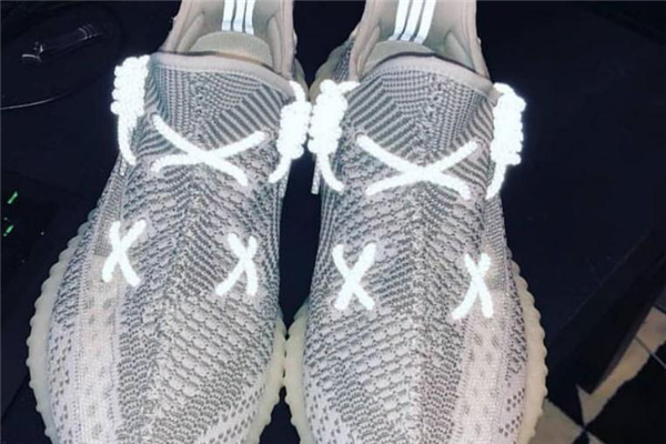 椰子kaws鞋带绑法,椰子kaws鞋带绑法图解