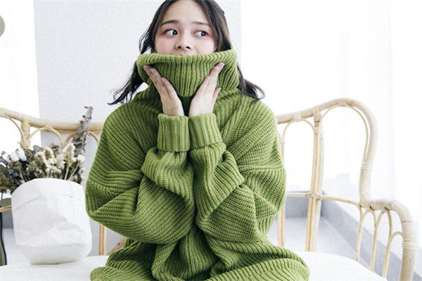 草绿色是什么颜色调出来的,草绿色是什么颜色