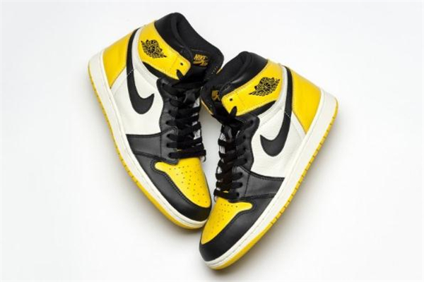 aj1黑黄脚趾什么时候发售,aj1黑红脚趾最早发售时间