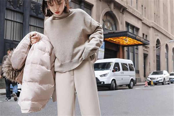 毛呢裤子有弹性吗,牛仔裤有弹性好还是没弹性好 毛呢裤子有弹性吗,牛仔裤有弹性好还是没弹性好