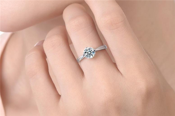 90分钻戒一般多少钱,90分的钻戒多少钱一个