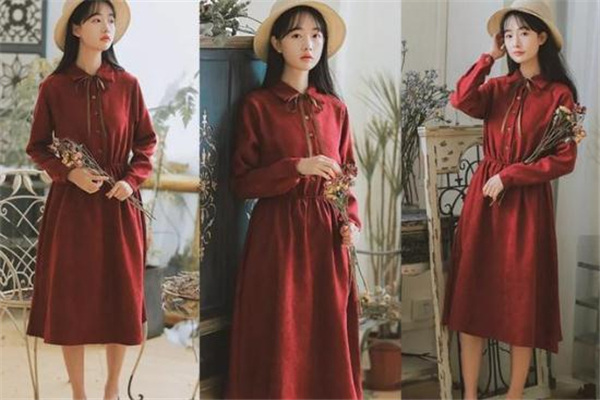 秋天拍照穿什么衣服好看,春天穿什么样的衣服