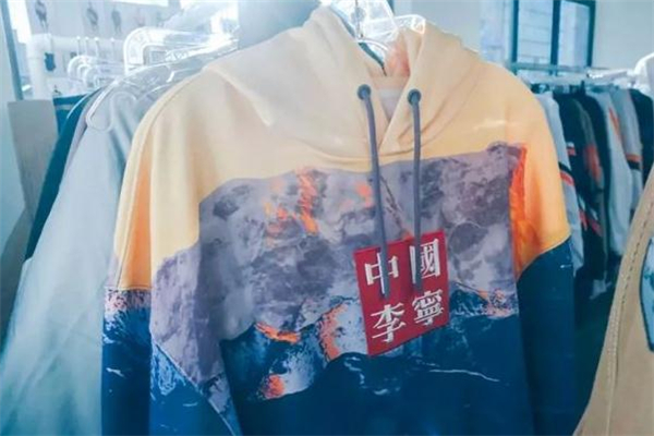 李宁19年纽约时装周,李宁纽约时装周2018秋冬系列