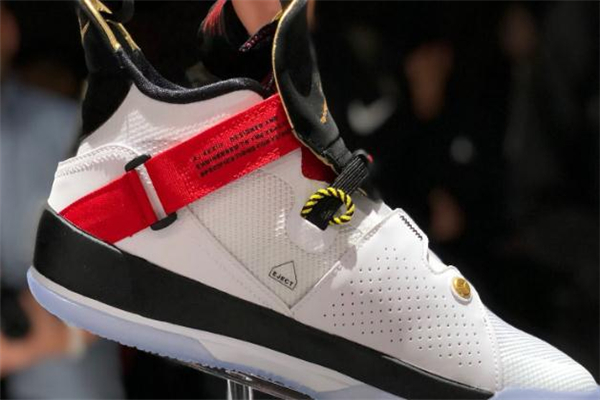 aj33怎么松鞋带视频教程,aj33怎么松鞋带 aj33怎么松鞋带视频教程,aj33怎么松鞋带