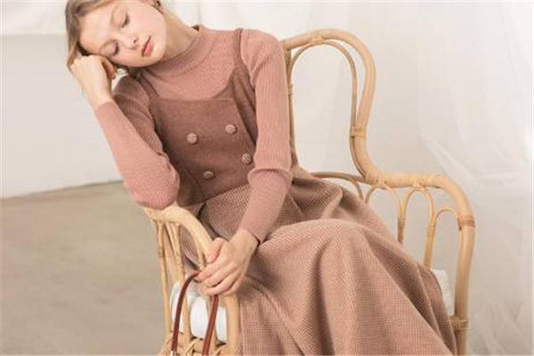 呢子连衣裙,毛呢连衣裙秋冬新款图片