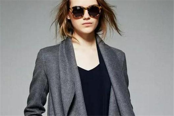 双面呢大衣适合多少度穿,双面呢大衣一般什么温度穿