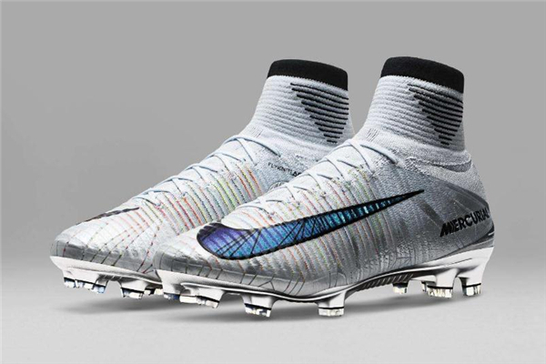 足球鞋ag和fg的区别,足球鞋ag和fg的区别tf