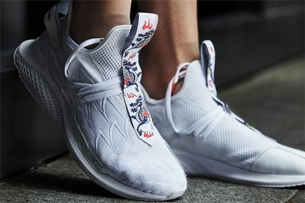 李宁溯系列怎么样,李宁溯系列逐光叠影 李宁溯系列怎么样,李宁溯系列逐光叠影