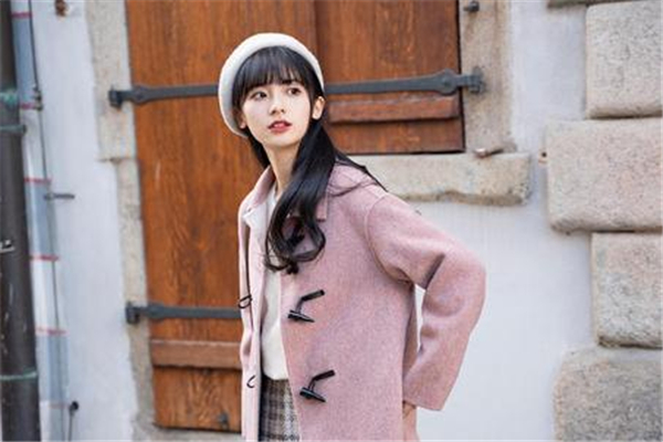 浅粉色双面呢大衣搭配,粉色双面呢大衣搭配图片