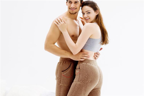 怎样清洗羽绒服又干净又简单,怎样清理羽绒服 怎样清洗羽绒服又干净又简单,怎样清理羽绒服