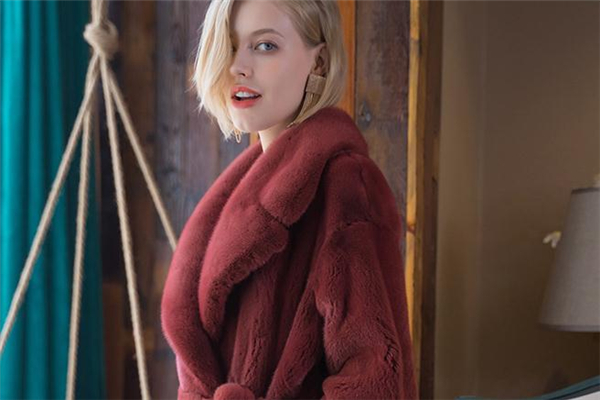 皮草什么样的毛比较好,皮草怎么才能让它不掉毛