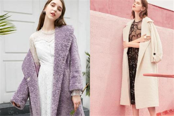 大衣搭配蕾丝连衣裙,蕾丝长裙搭配大衣图片