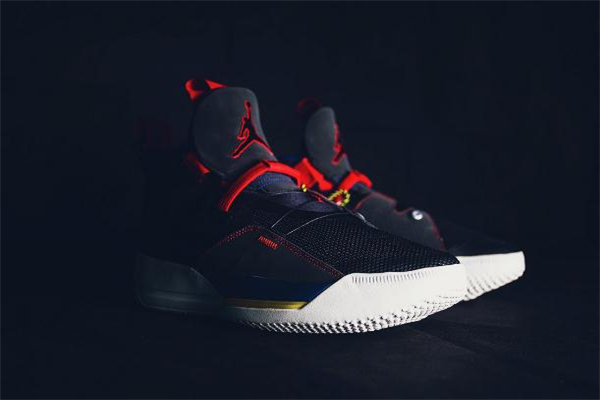 aj33和aj32哪个好,aj33和aj34哪个好