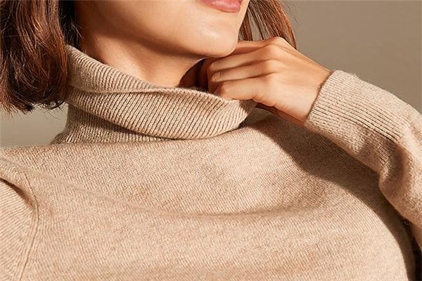 羊绒衫和羊毛衫哪个更保暖,羊绒和羊毛衫哪个保暖好