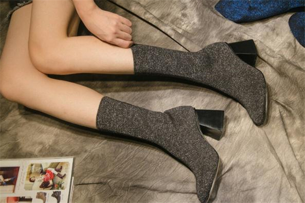 袜靴适合什么腿型,腿型选择靴子