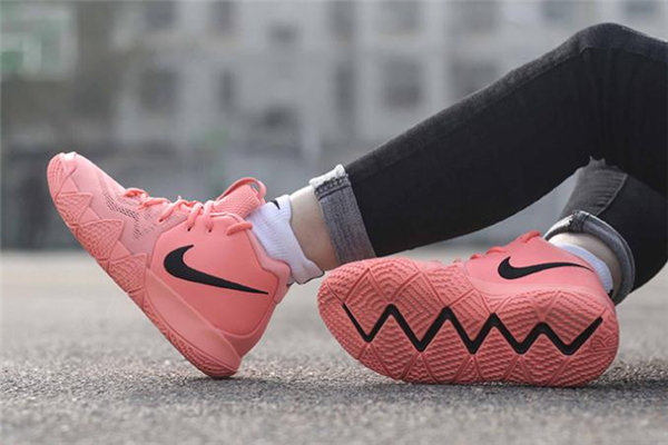 跑步专用鞋哪个牌子好,什么牌子的跑步鞋最好