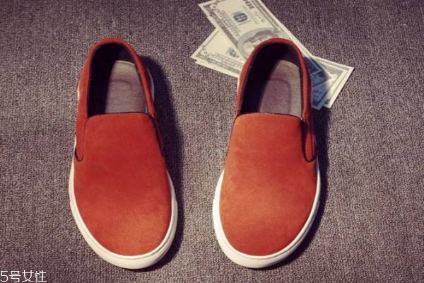 磨砂皮鞋脏了怎么清洗,磨砂鞋面脏了怎么清洗