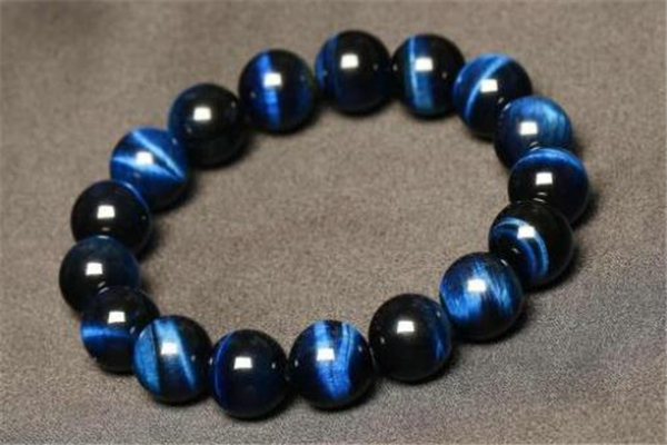 蓝虎眼石的功效和作用佩戴禁忌,闪电蓝虎眼石的功效和作用
