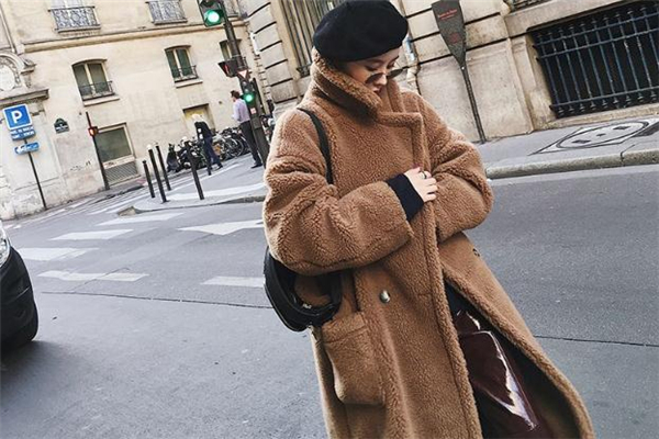 羊羔毛和羊剪绒区别,羊毛和羊剪绒的区别 羊羔毛和羊剪绒区别,羊毛和羊剪绒的区别