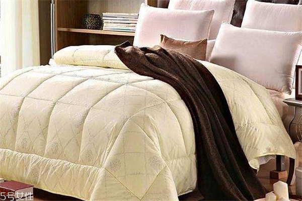 羊毛被跑毛怎么办好,羊毛被跑毛有什么办法