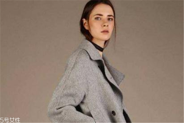 羊毛呢子大衣水洗缩水了怎么办,羊绒大衣可以水洗吗?