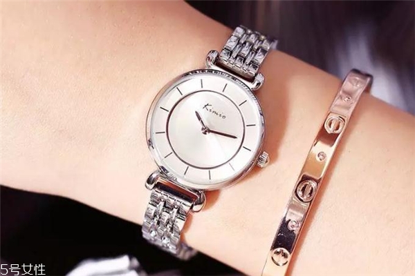 职场配饰的选择和搭配,首饰搭配技巧全解