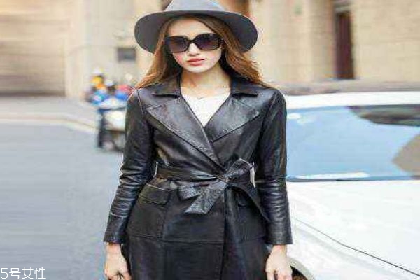 皮衣变硬在家怎么处理,皮衣发硬怎么处理可以变软