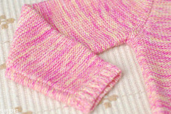 毛衣松垮怎么恢复,毛衣变得松松垮垮,怎么恢复