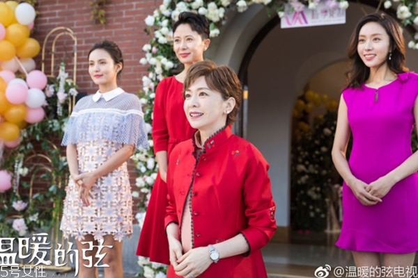 参加婚礼怎么打扮,参加婚礼怎么打扮女