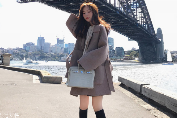 毛呢大衣能染颜色吗,毛呢大衣能不能染色