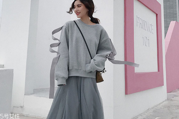 新买的卫衣可以直接穿吗,卫衣可以直接穿吗