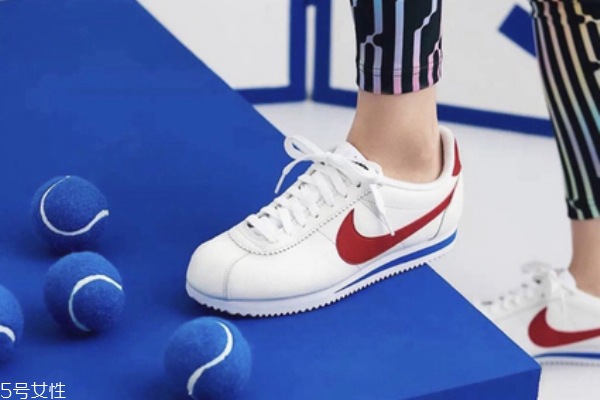 耐克阿甘鞋怎么清洗,耐克阿甘鞋怎么清洗鞋底