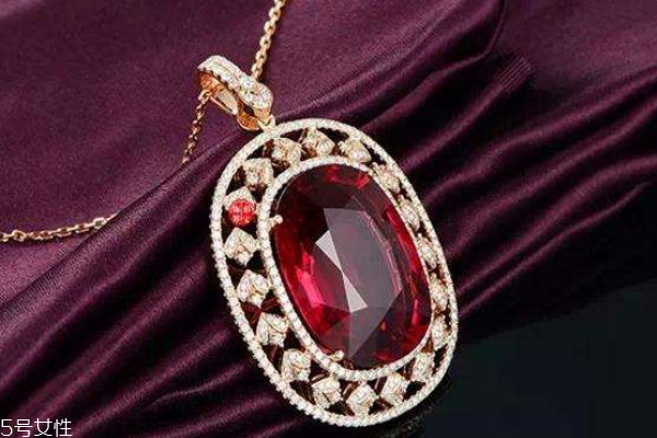 最新卢比来碧玺价格 20克拉,卢比来红碧玺价格