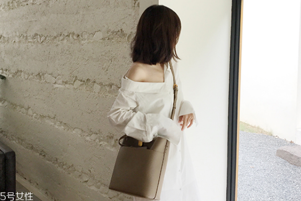 包包的皮都破了怎么办,pu皮包包脱皮了怎么办 包包的皮都破了怎么办,pu皮包包脱皮了怎么办