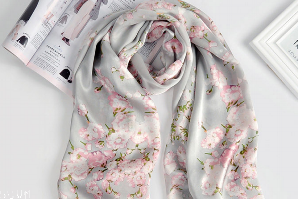 真丝围巾品牌,真丝丝巾品牌排行榜